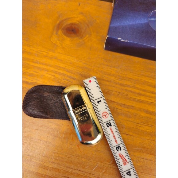 Vintage Marlboro Brass No. 6 Lighter - Picture 2 of 8